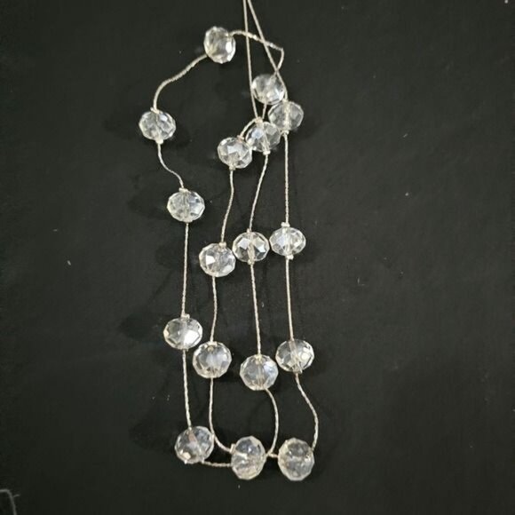Multi Faceted Clear Glass Beaded Necklace Silver Tone Chain Adjustable 18-22" - Picture 2 of 8